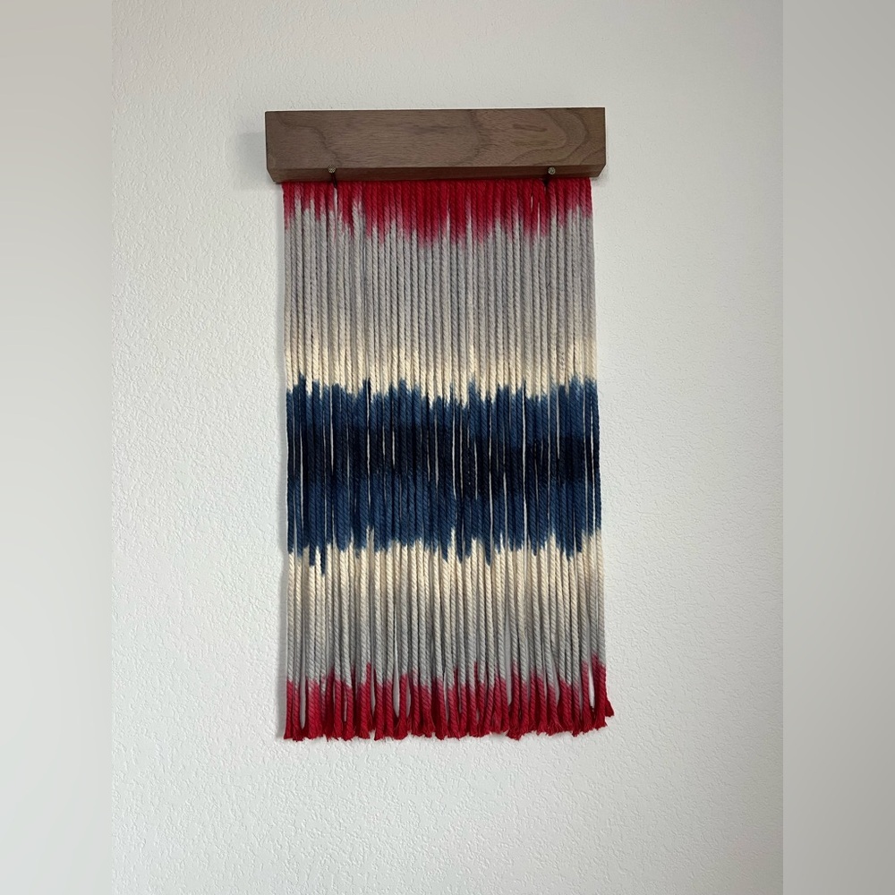 OPTIMUM - Modern Dip Dye Art l Wall Hanging | Small Macrame Art | Red & Blue